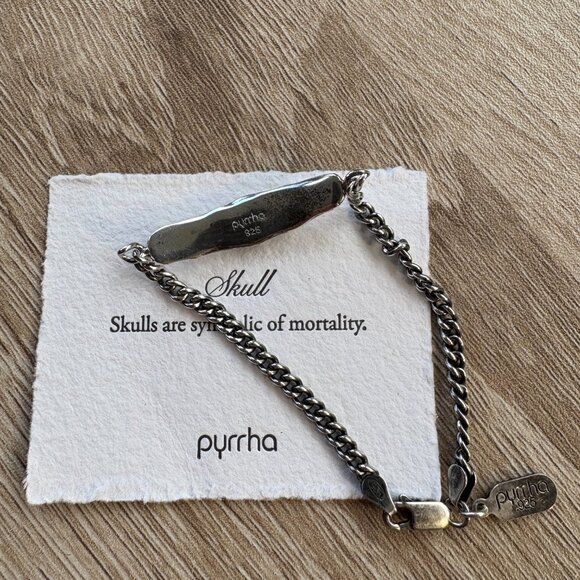 PYRRHA Skull Narrow Bar Sterling Silver Bracelet - Picture 3 of 3